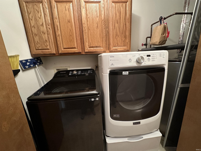 Listing Image 17