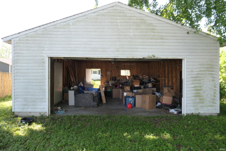 Listing Image 14