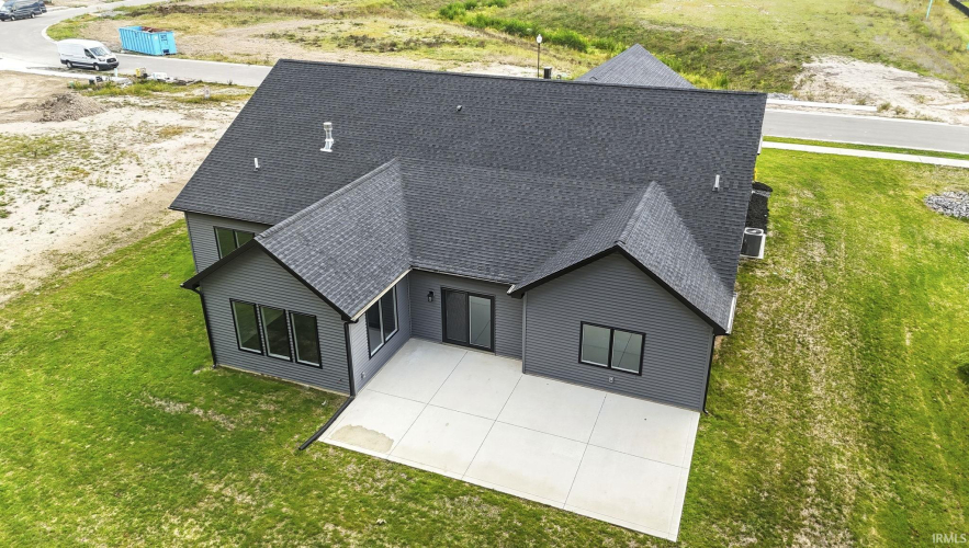 Listing Image 33
