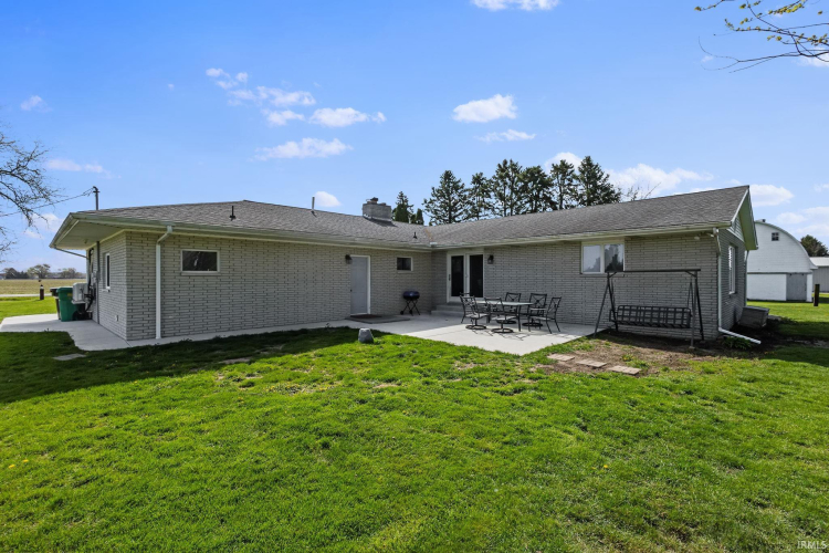 Listing Image 17