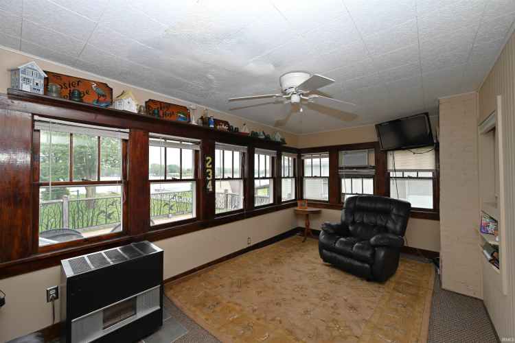 Listing Image 23