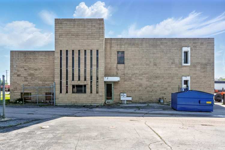Listing Image 15