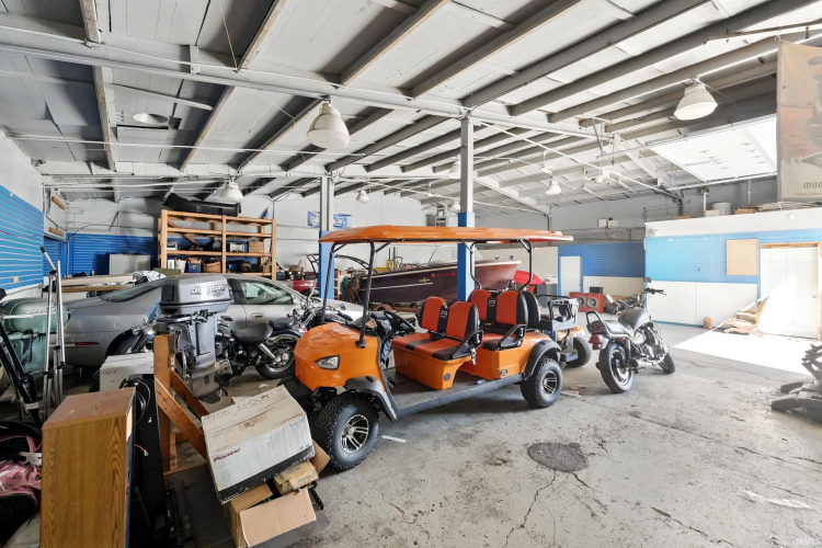 Listing Image 31
