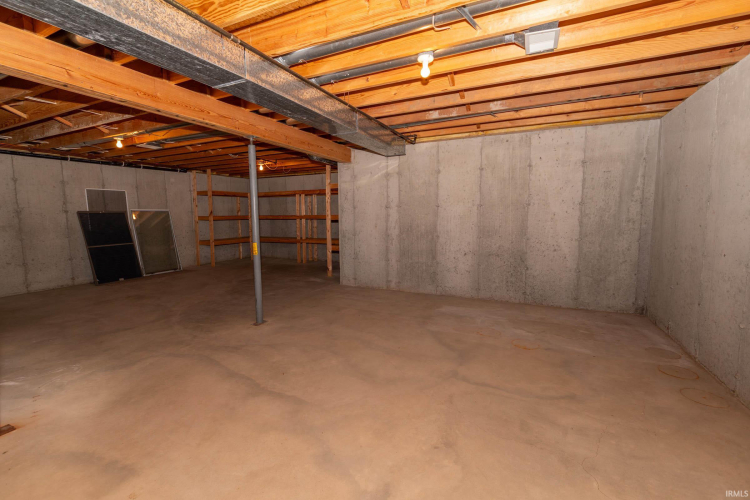 Listing Image 24