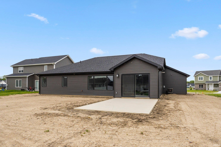 Listing Image 33