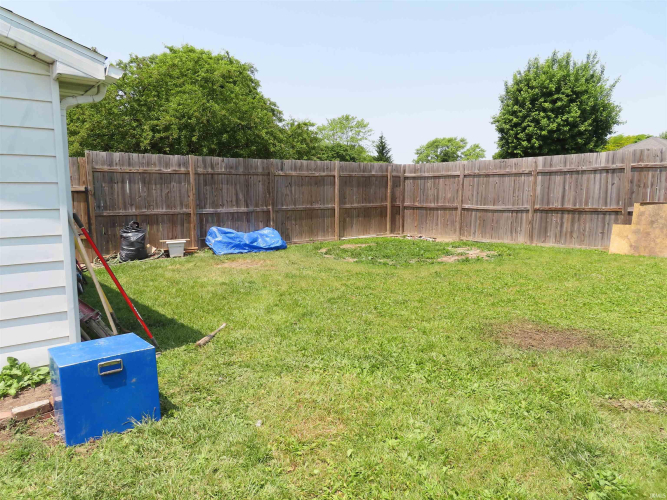 Listing Image 18