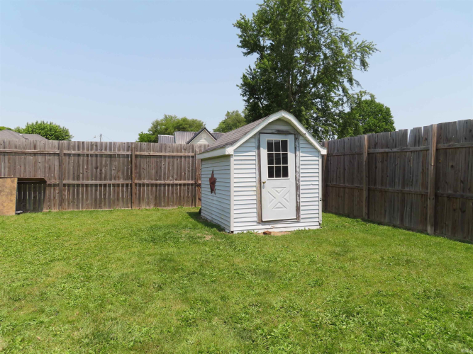 Listing Image 19