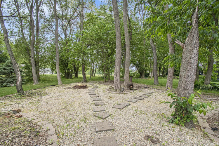 Listing Image 32