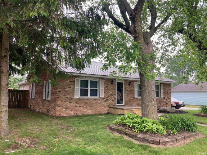 Listing Image 16