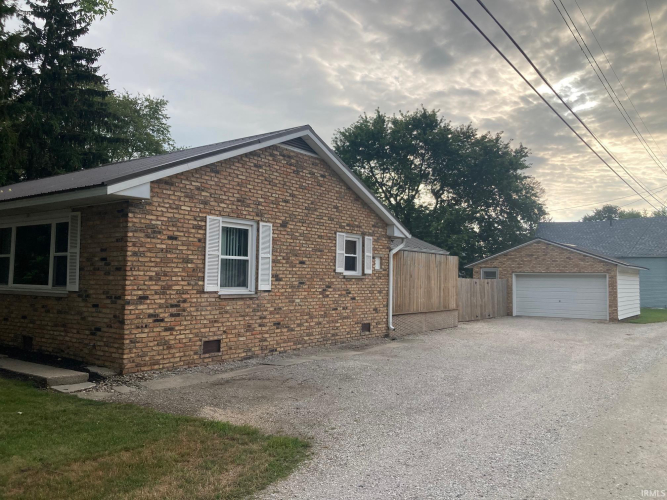 Listing Image 23