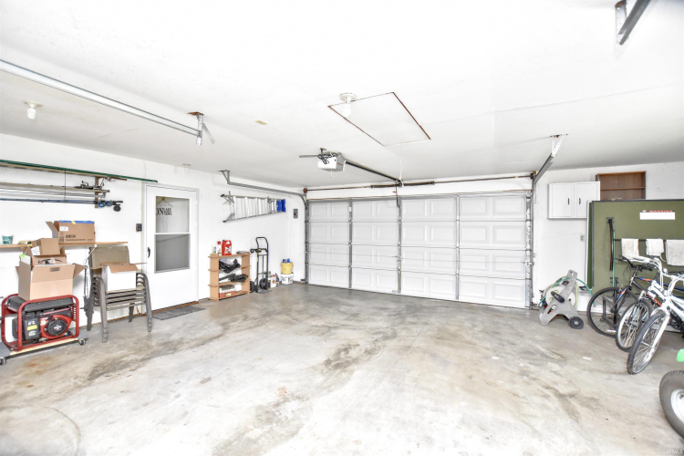 Listing Image 30