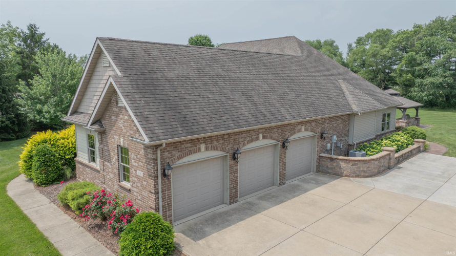 Listing Image 29