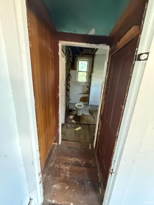 Listing Image 14