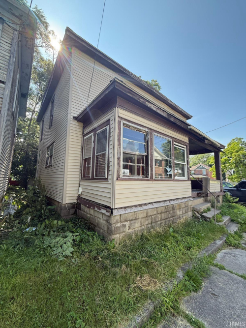 Listing Image 9