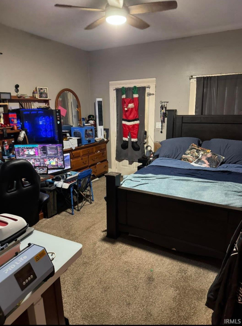 Listing Image 4