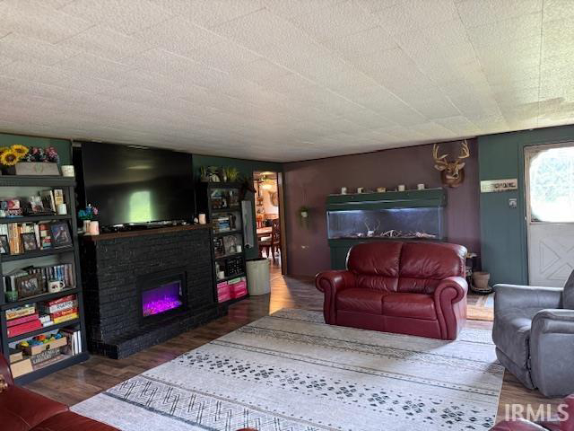Listing Image 12