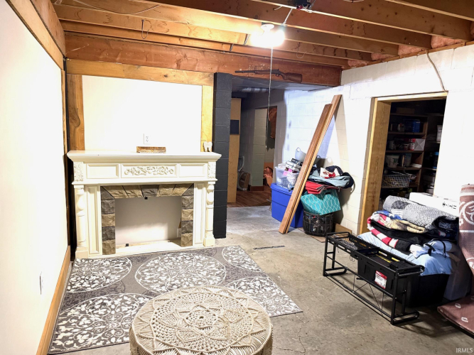 Listing Image 28