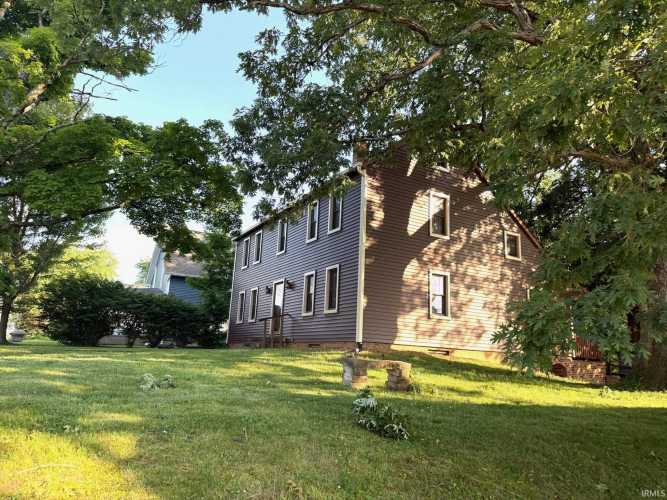 Listing Image 6