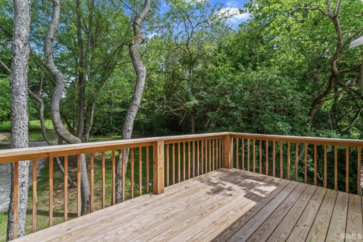 Listing Image 16