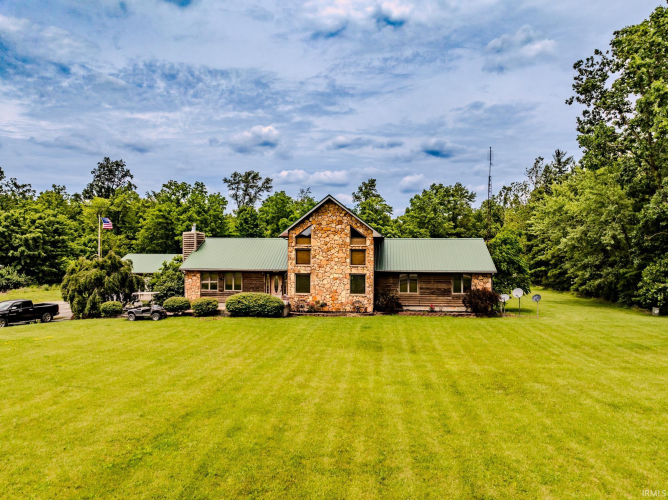 Listing Image 4