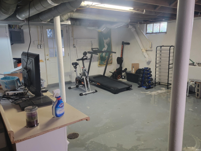 Listing Image 13