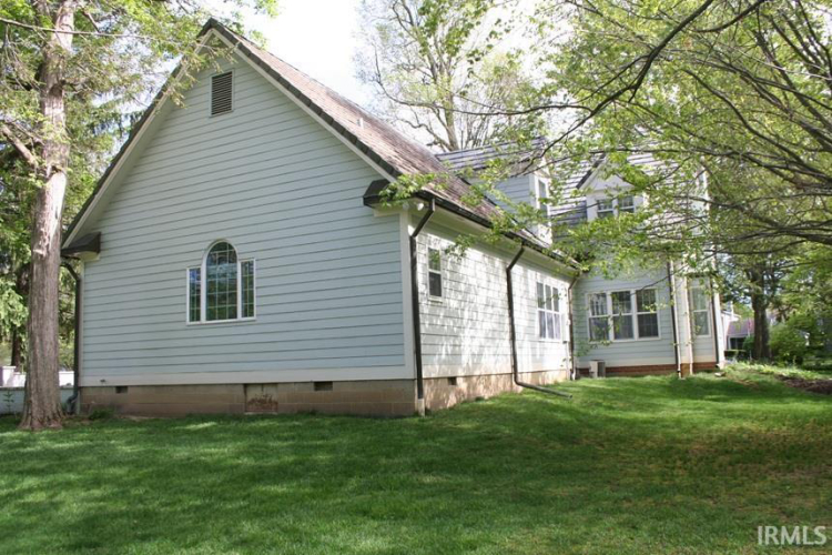 Listing Image 5