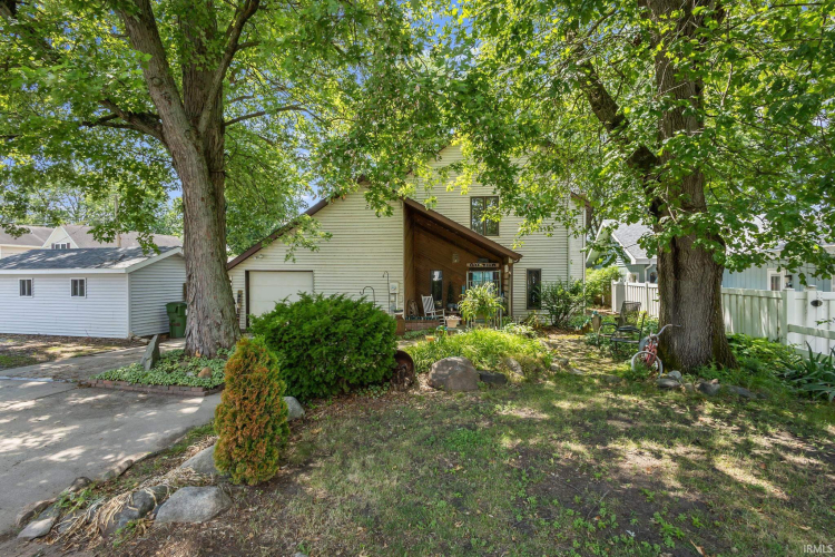 Listing Image 32