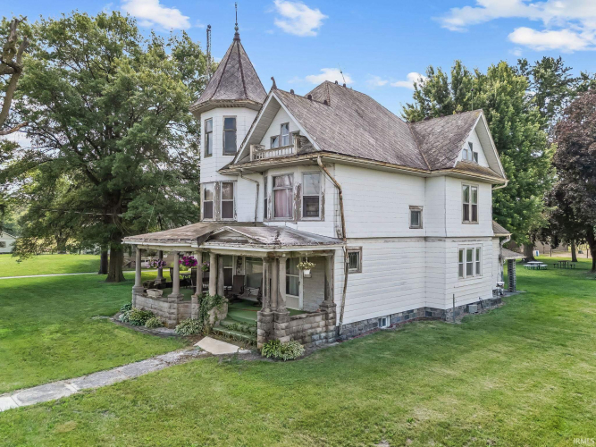 Listing Image 20