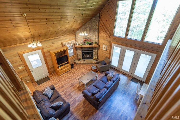 Listing Image 18