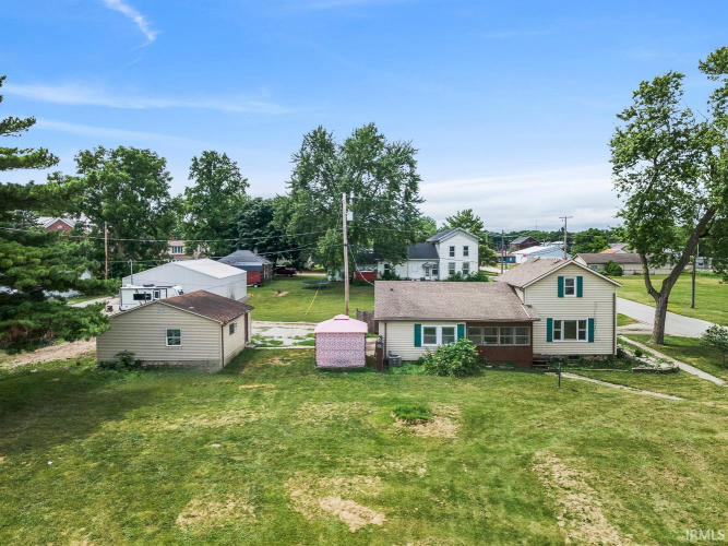 Listing Image 8