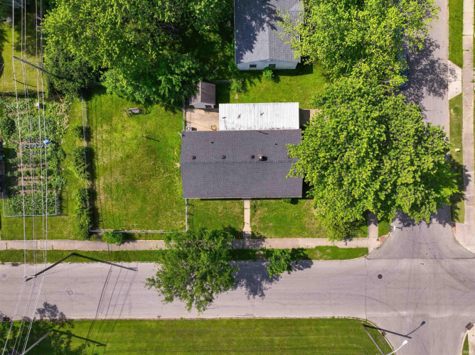 Listing Image 15