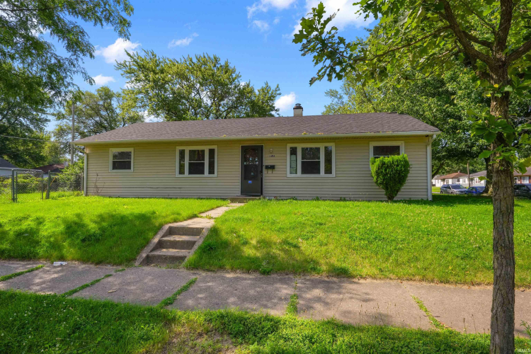 Listing Image 7