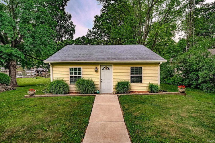 Listing Image 3