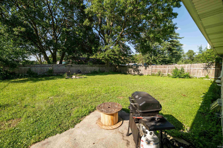 Listing Image 25