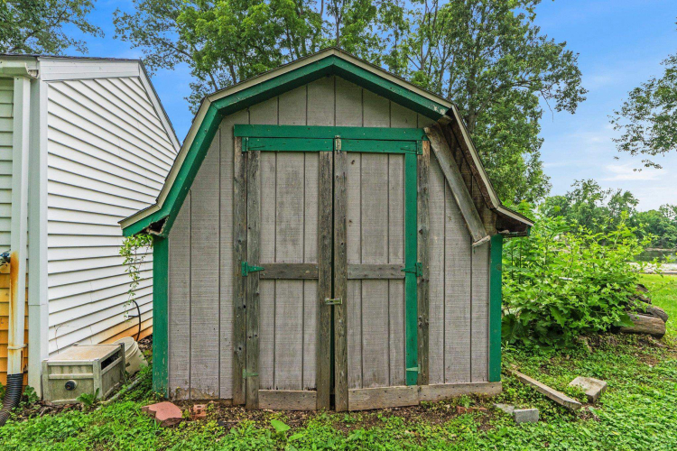 Listing Image 29