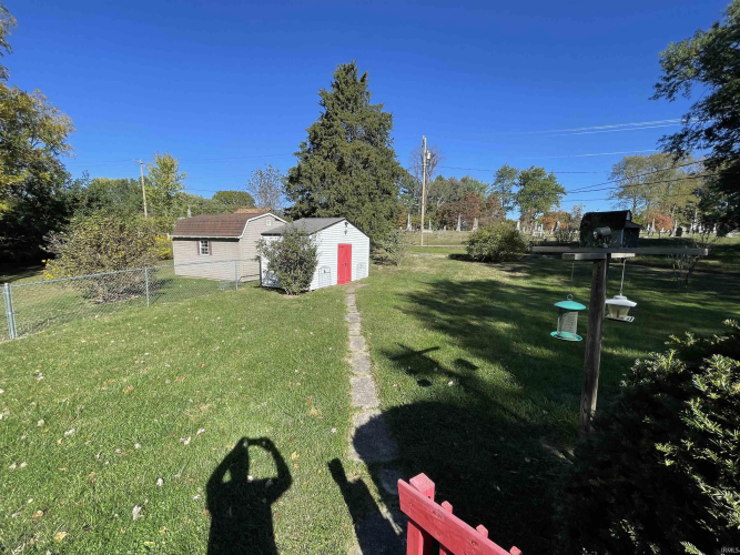 Listing Image 18