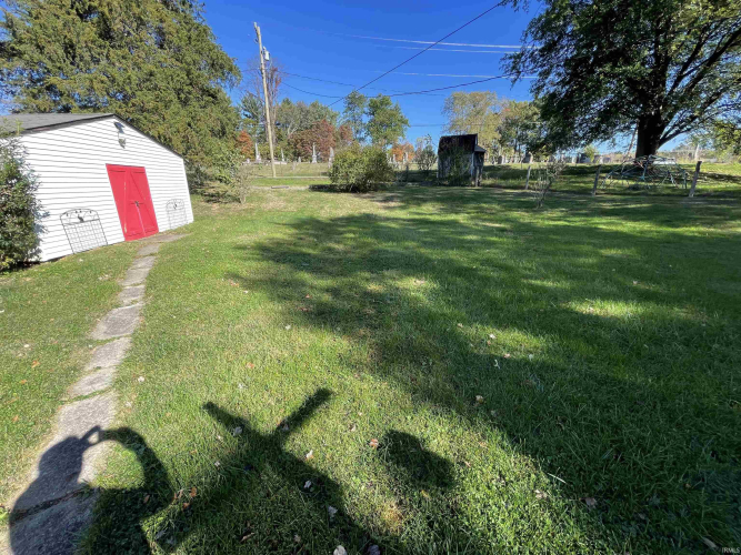 Listing Image 19