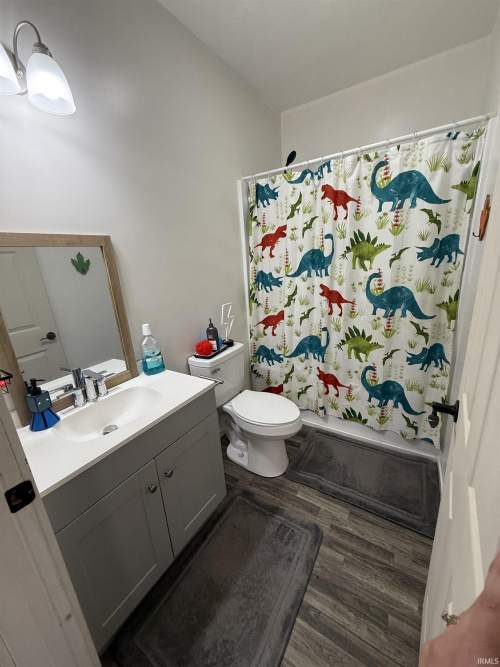 Listing Image 22