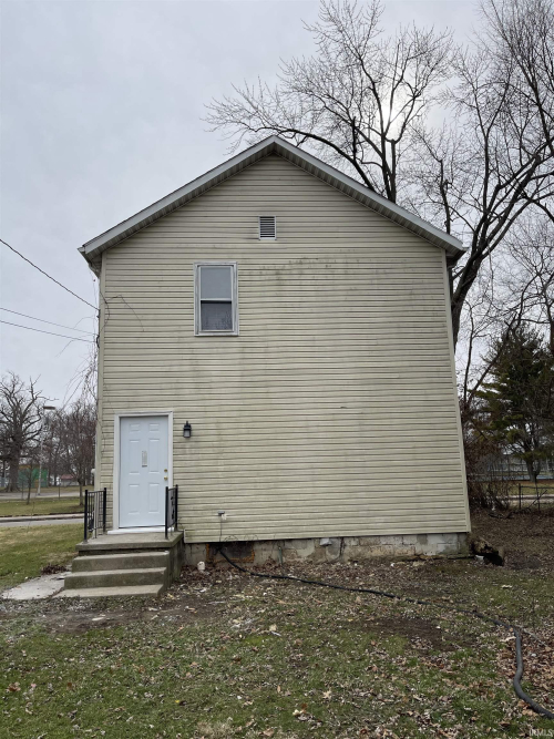 Listing Image 18