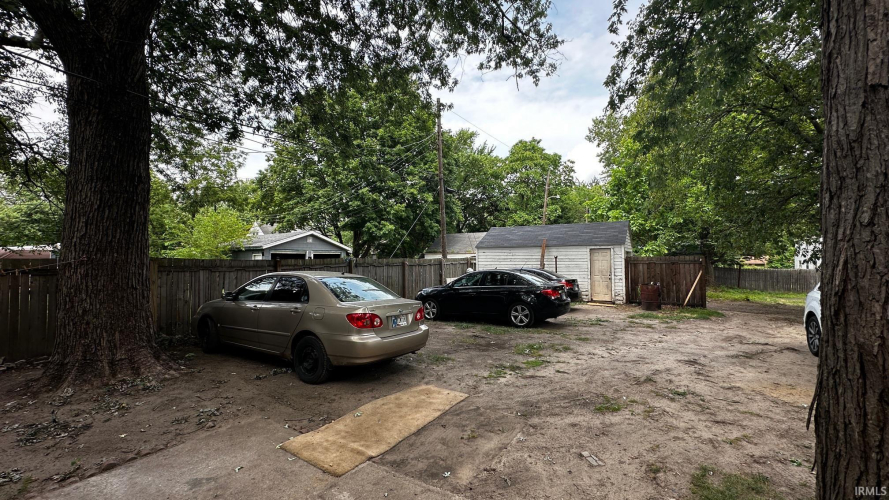 Listing Image 15
