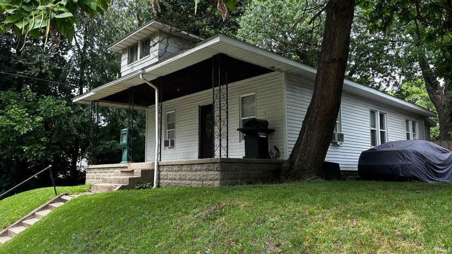 Listing Image 3