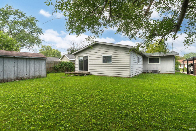 Listing Image 16