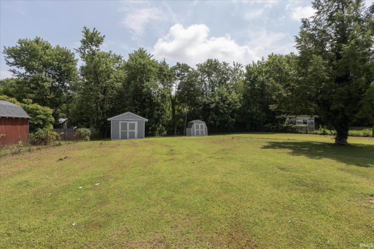 Listing Image 19