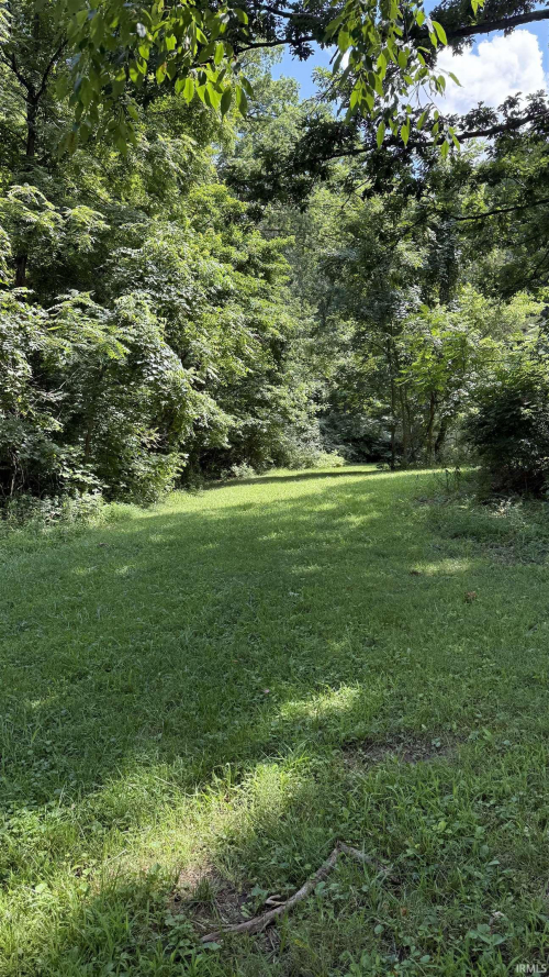 Listing Image 8