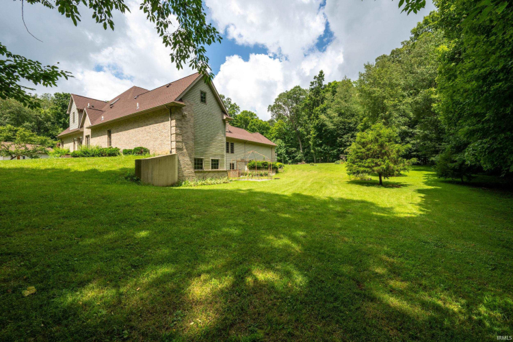 Listing Image 33