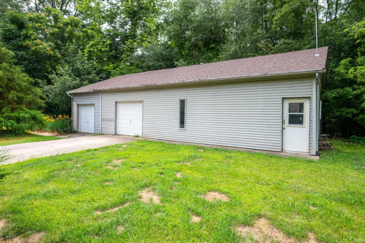 Listing Image 36