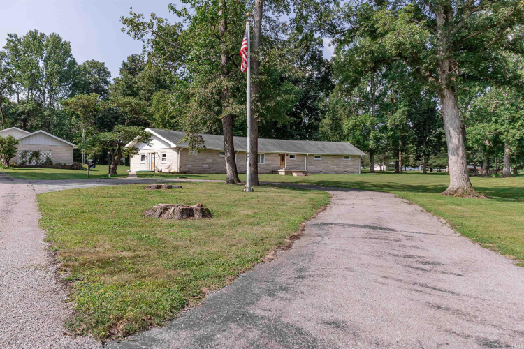 Listing Image 27