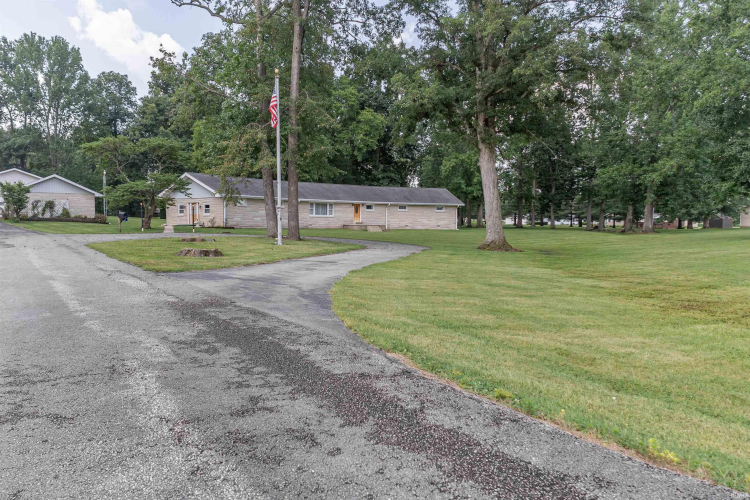 Listing Image 32