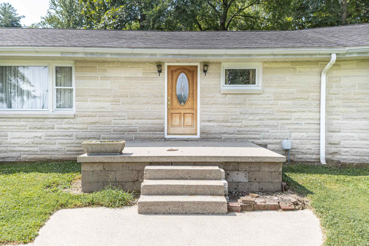 Listing Image 33