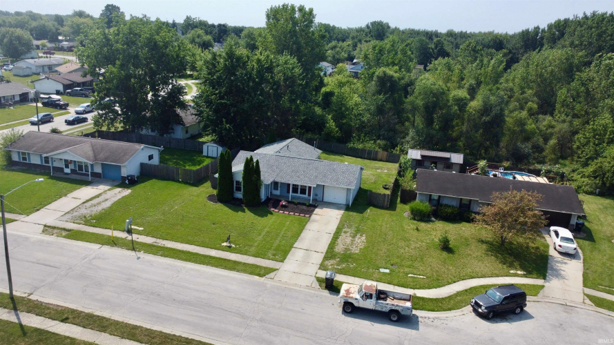 Listing Image 28